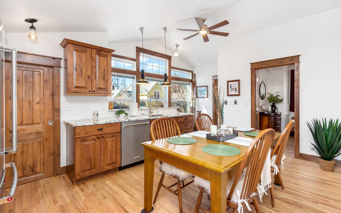 Photo of Kitchen in University Park