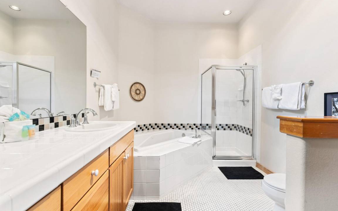Photo of Bathroom in Frisco