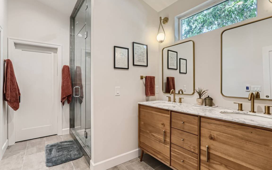 Photo of Bathroom in North Park Hill