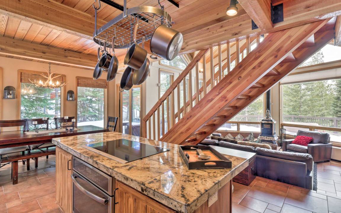 Photo of Livingroom in Breckenridge Park Estates