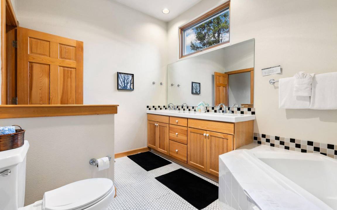 Photo of Bathroom in Frisco