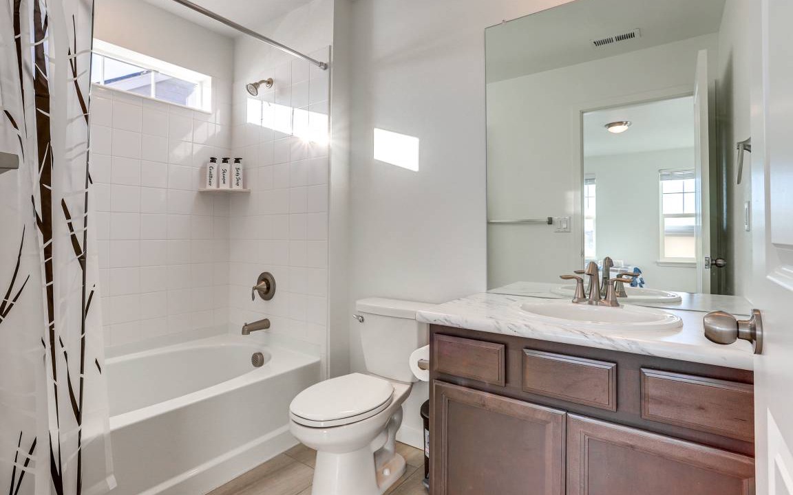 Photo of Bathroom in Commerce City