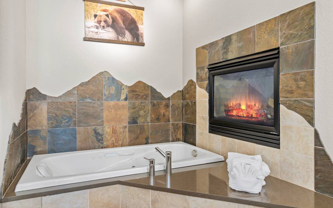 Photo of Others in Windcliff Estates