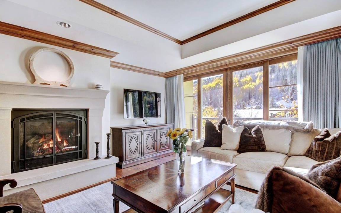 Photo of Livingroom in Vail