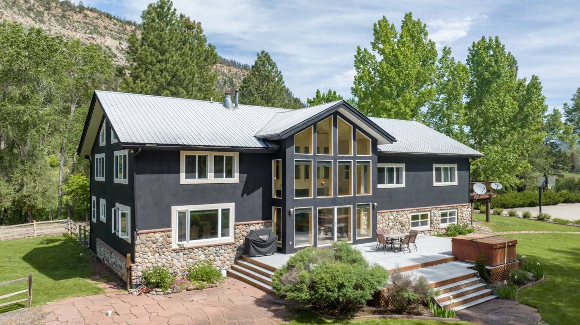 Photo of Buildings in Durango - Purgatory