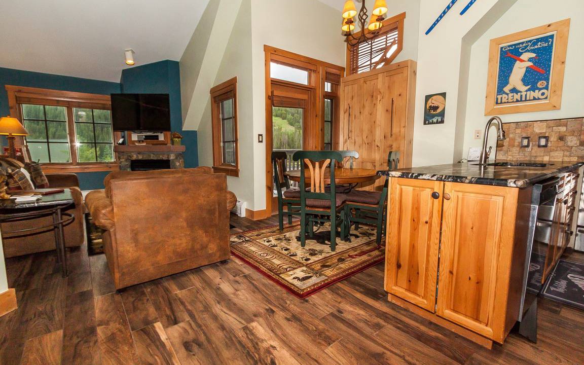 Photo of Kitchen in River Run