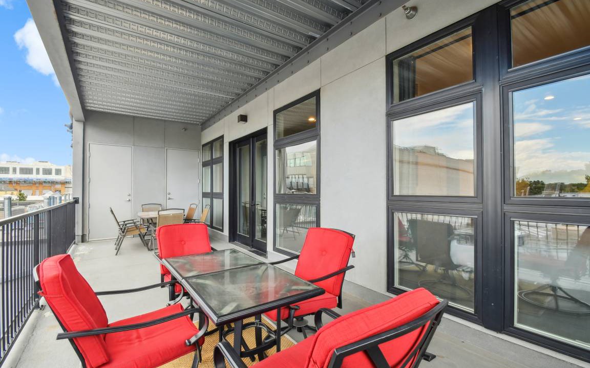 Photo of Patio Balcony in River North Art District