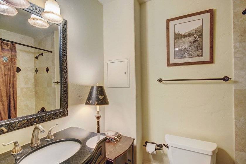 Photo of Bathroom in Edwards
