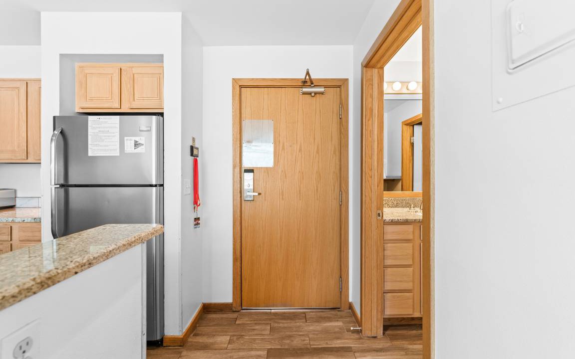 Photo of Kitchen in Lakeside Village