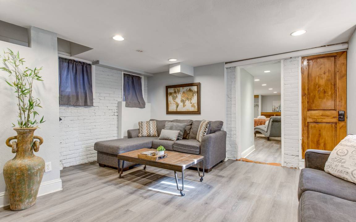 Photo of Livingroom in Uptown