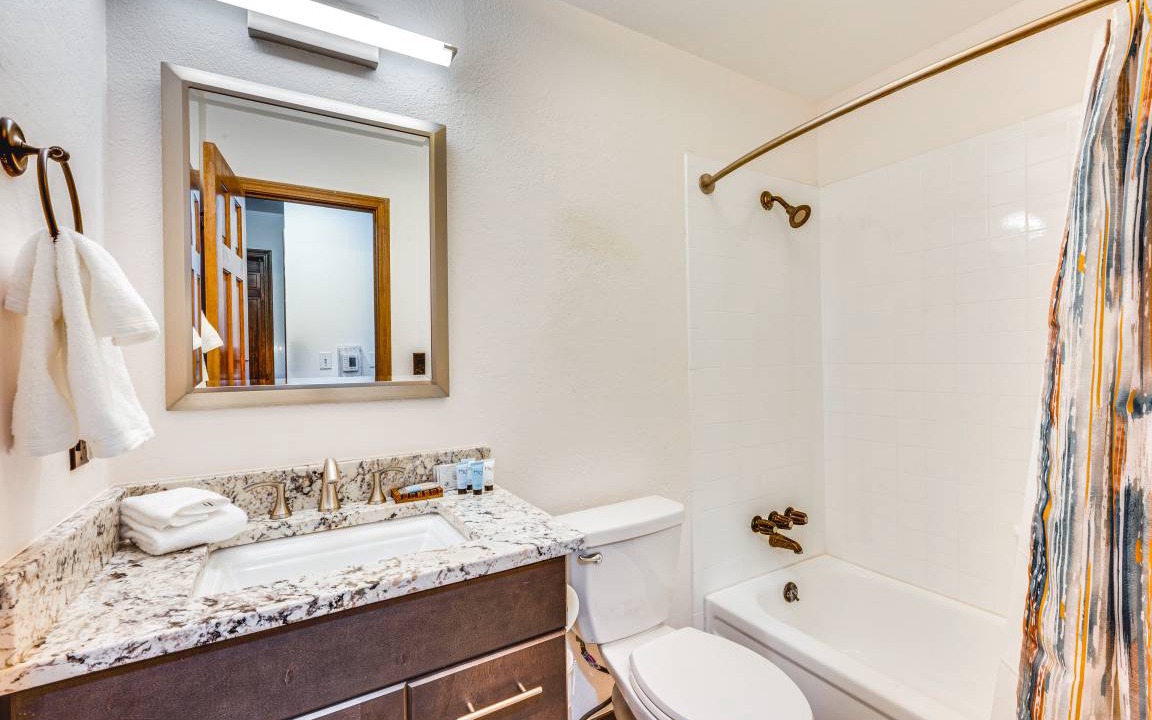Photo of Bathroom in Arvada