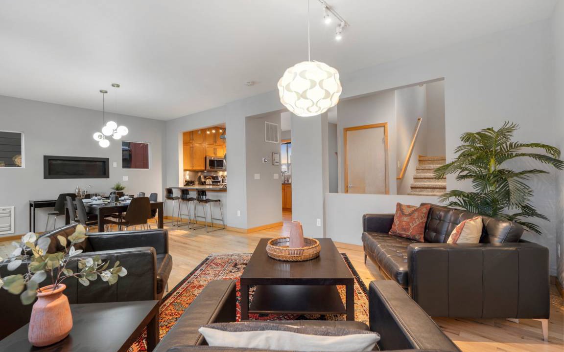 Photo of Livingroom in Old Town North
