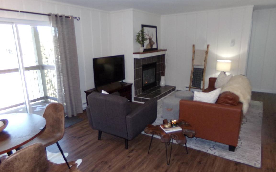 Photo of Livingroom in Blue River