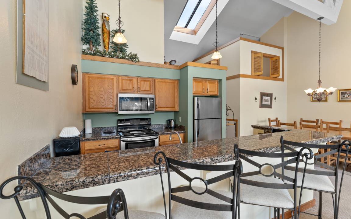 Photo of Kitchen in Lakeside Village