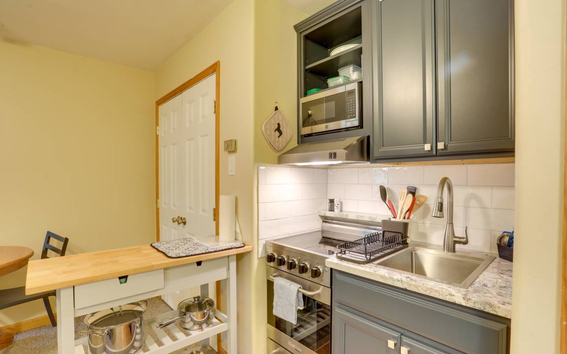 Photo of Kitchen in Edwards