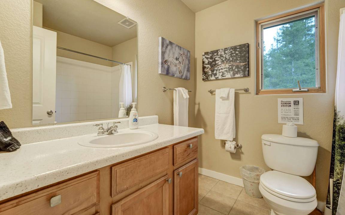 Photo of Bathroom in Cascade-Chipita Park