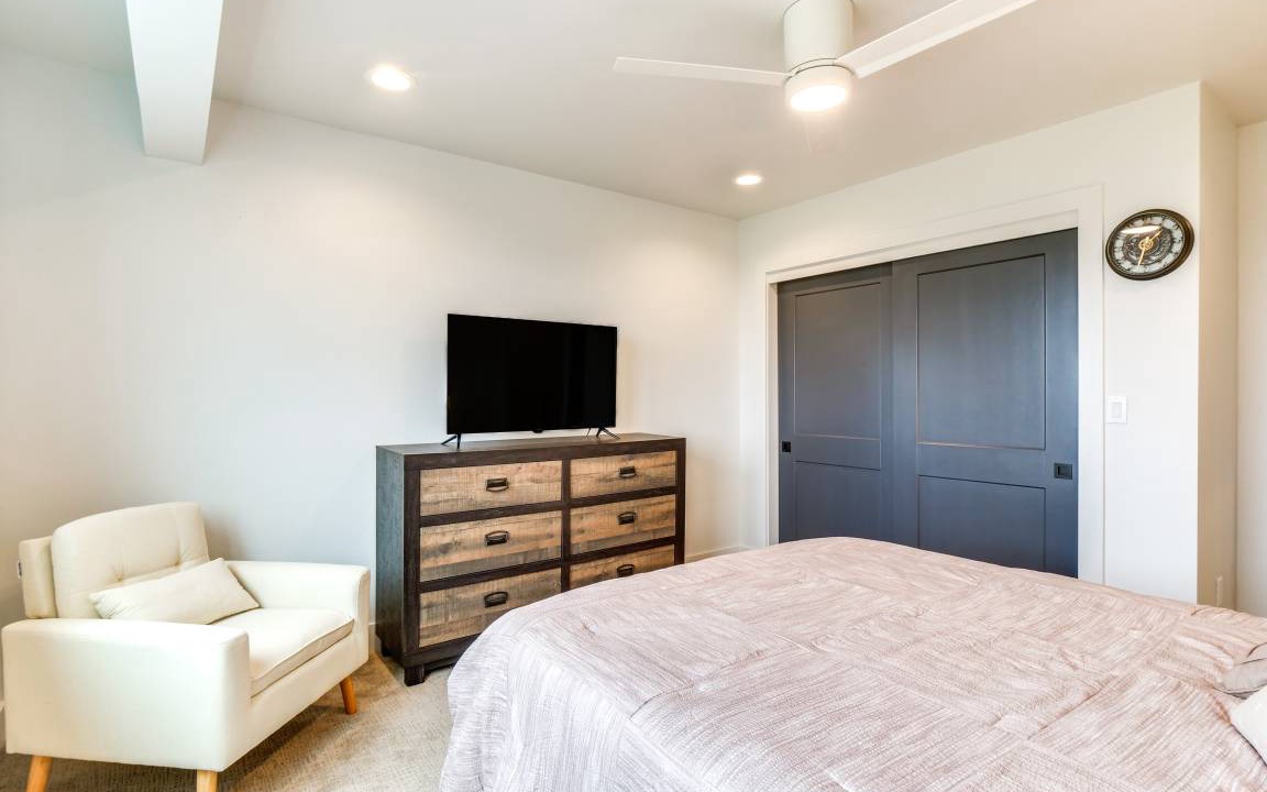 Photo of Bedroom in Crested Butte South