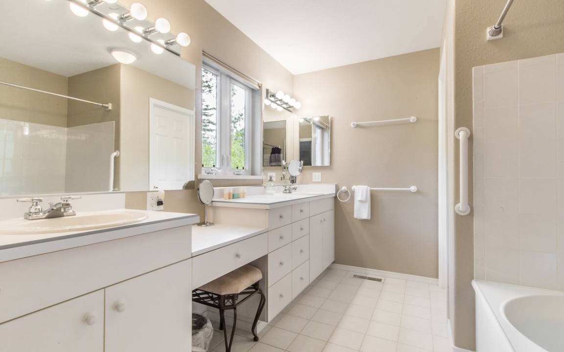 Photo of Bathroom in Ridgway