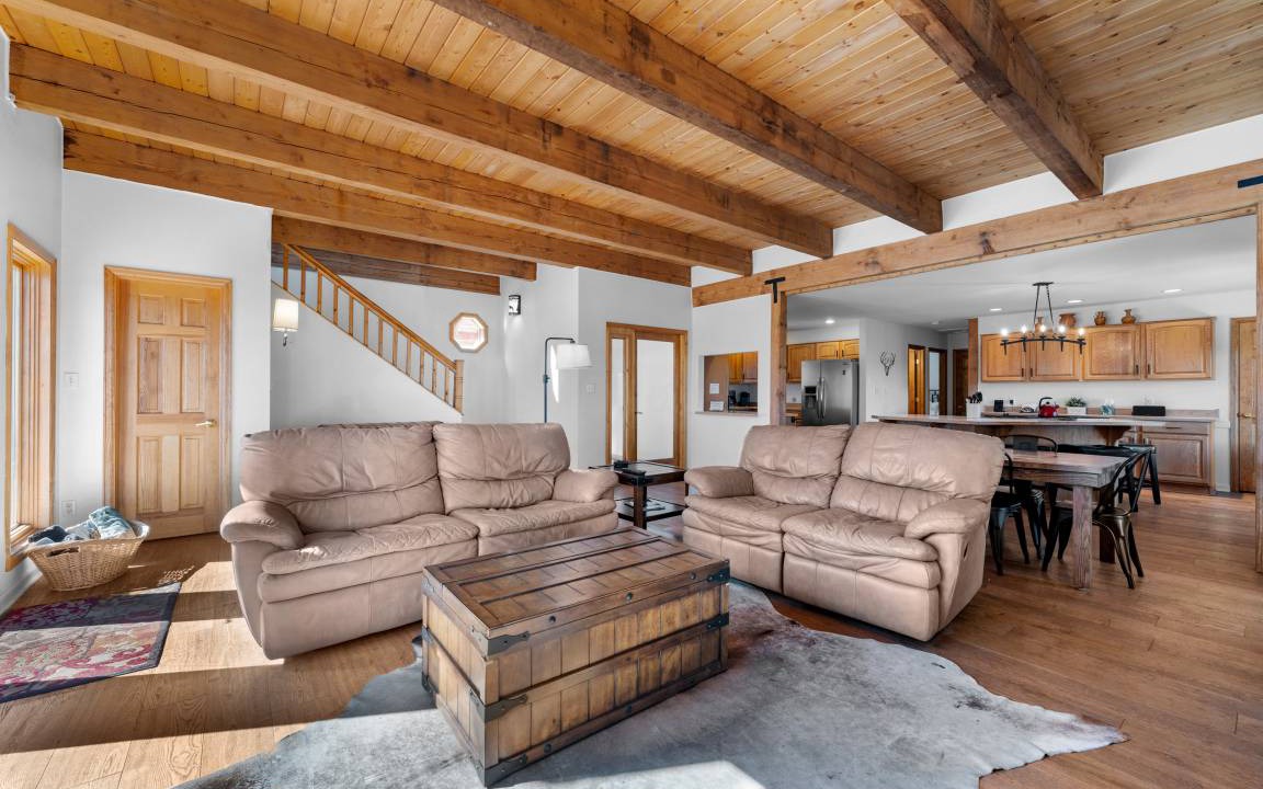 Photo of Livingroom in Bailey