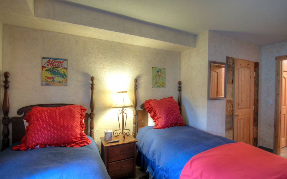 Photo of Bedroom in Avon