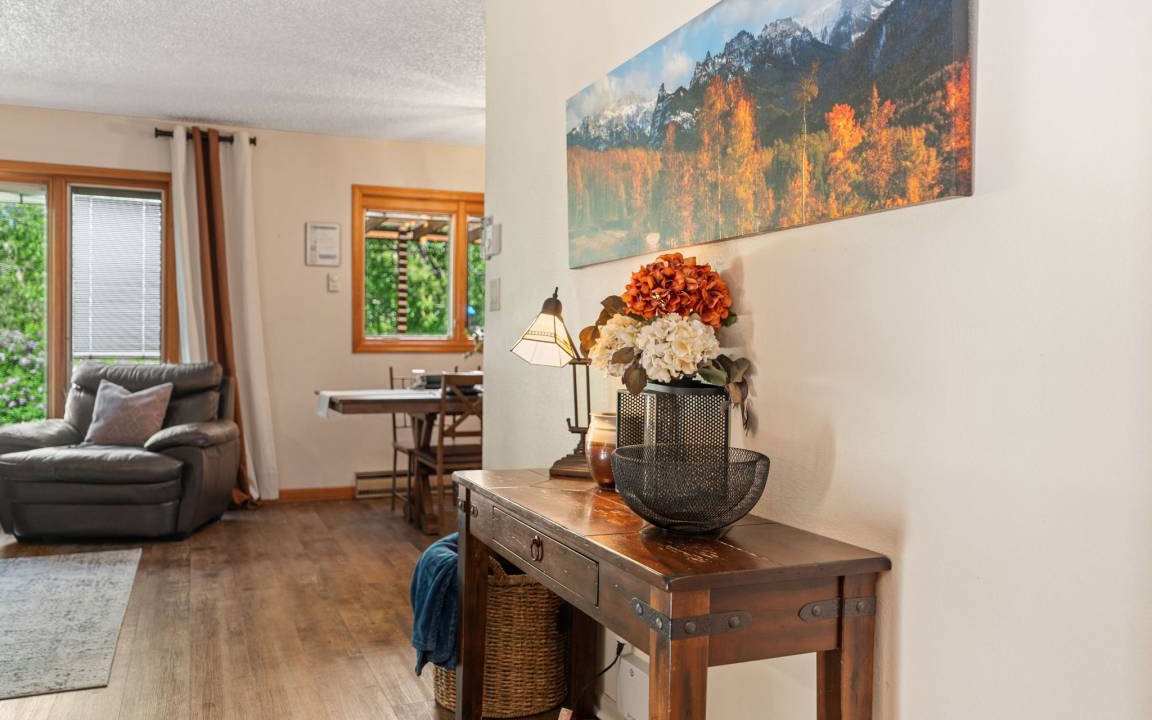 Photo of Livingroom in Cedar Village