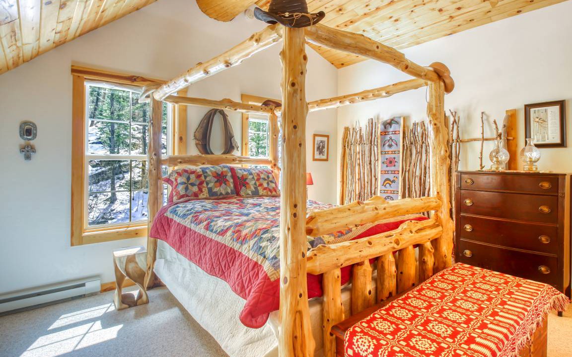 Photo of Bedroom in Columbine Lake