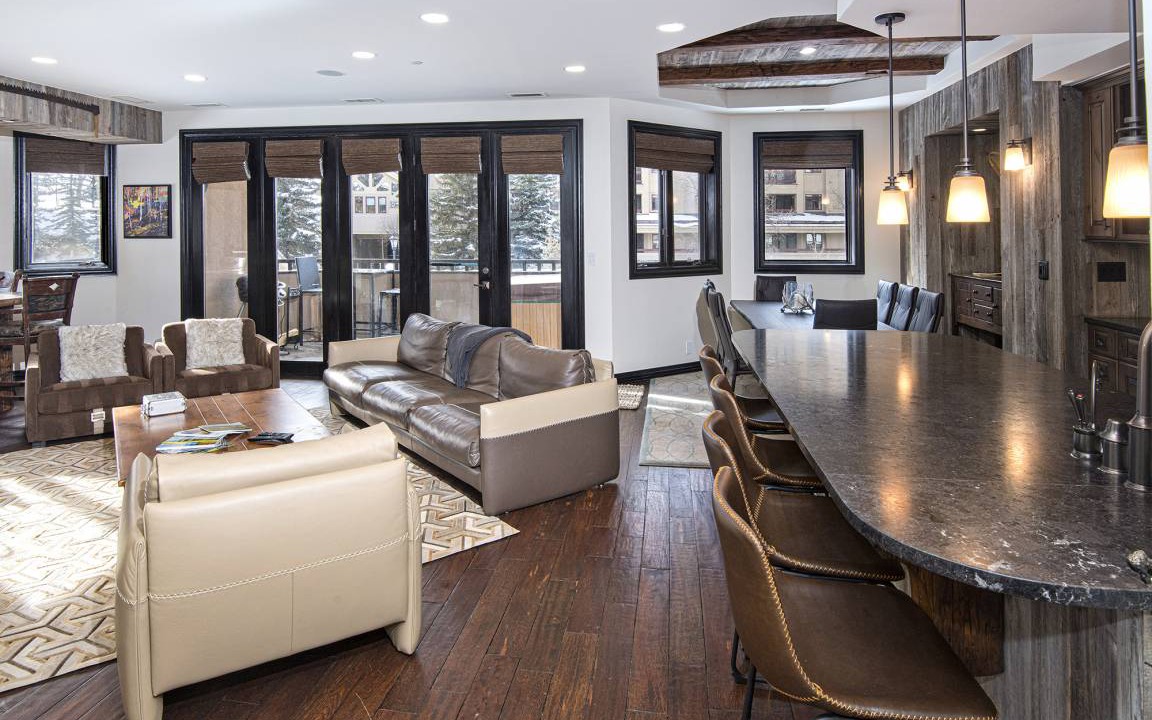 Photo of Livingroom in Beaver Creek