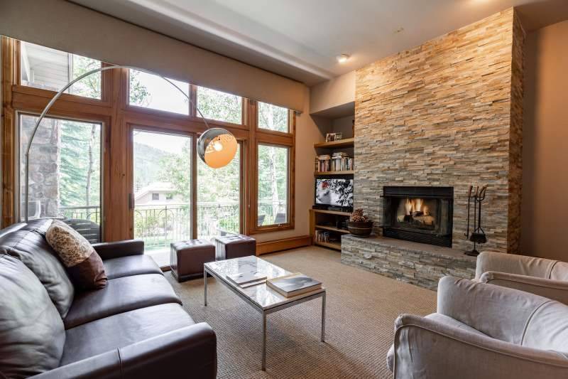 Photo of Livingroom in Highlands Townhomes