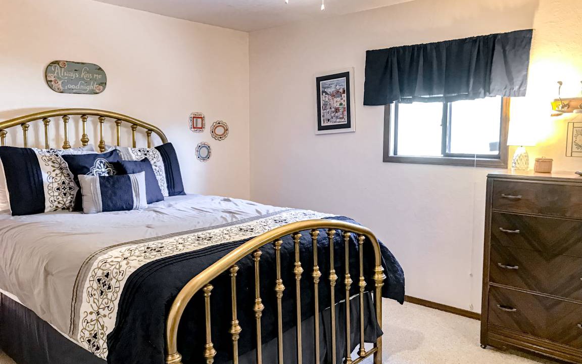Photo of Bedroom in Alpine Village