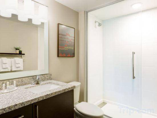 Photo of Bathroom in Lone Tree