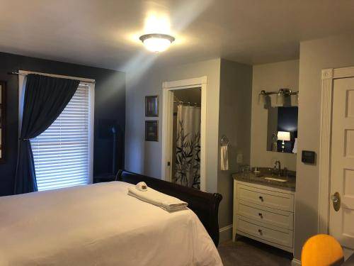 Photo of Bedroom in Salida