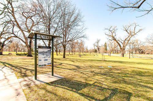 Photo of Others in Washington Park West