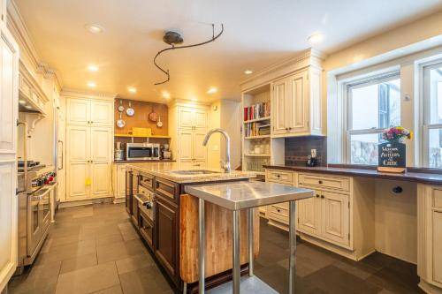 Photo of Kitchen in Durango