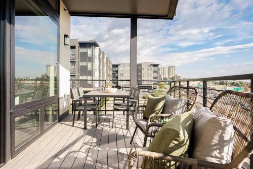Photo of Patio Balcony in Jefferson Park