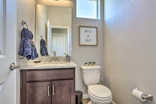 Photo of Bathroom in Dupont