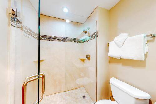 Photo of Bathroom in Mountain House