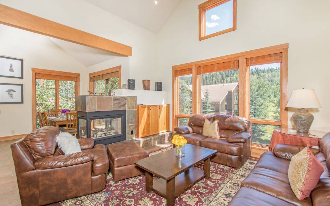 Photo of Livingroom in Mountain Village