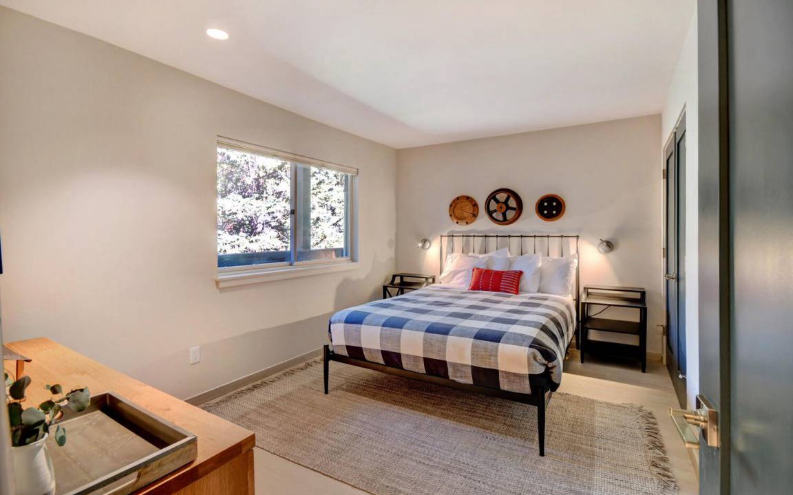 Photo of Bedroom in Old Town