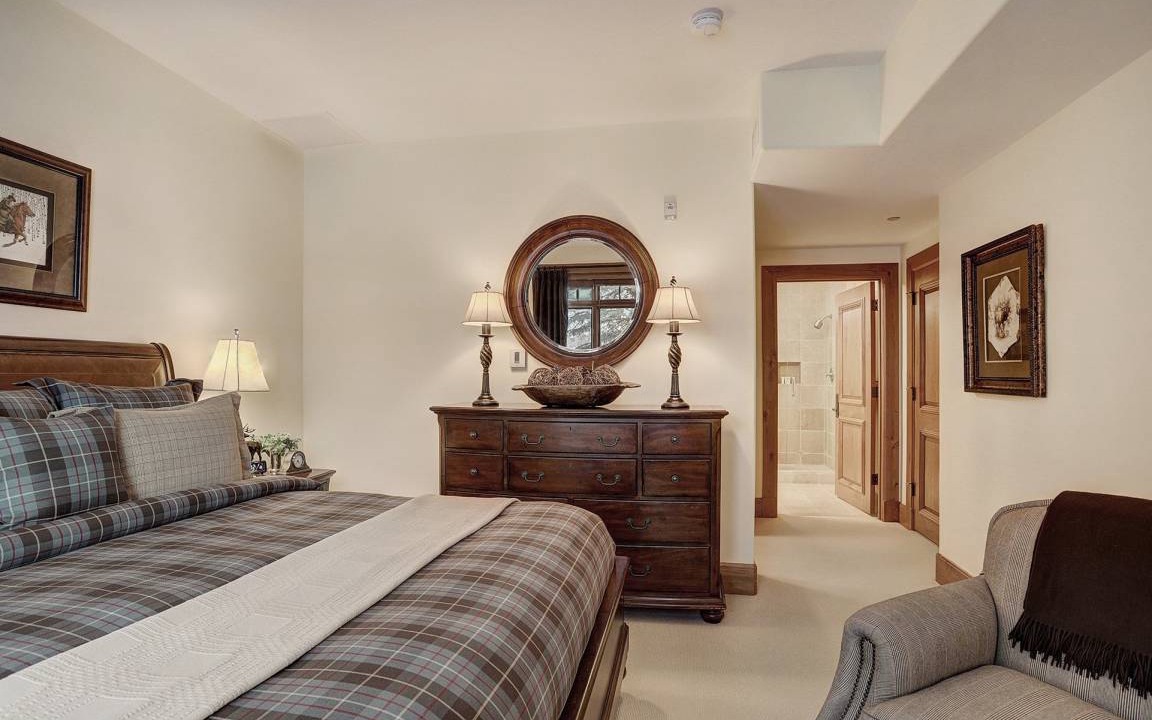 Photo of Bedroom in Avon