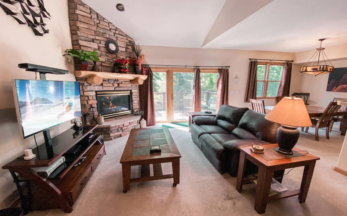 Photo of Livingroom in Keystone