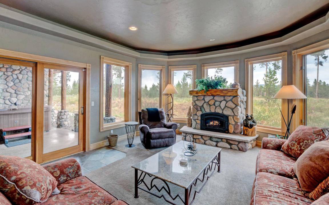Photo of Livingroom in Tabernash