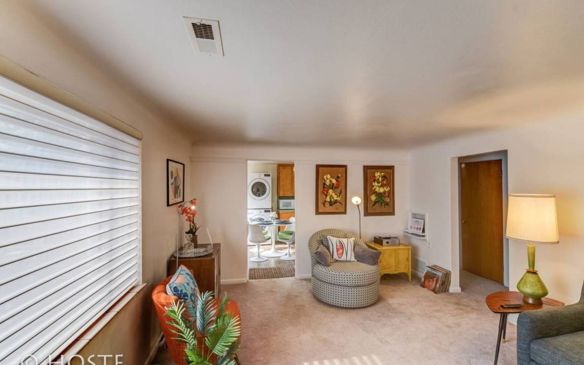 Photo of Livingroom in Broadmoor