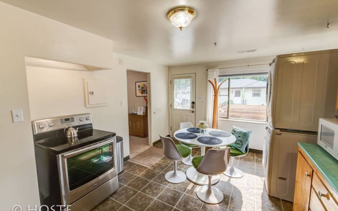 Photo of Livingroom in Broadmoor