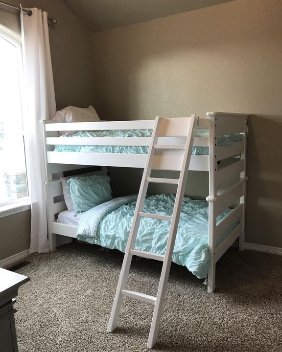 Photo of Bedroom in Monument