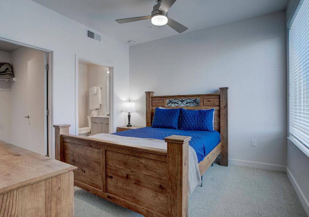 Photo of Bedroom in Uptown
