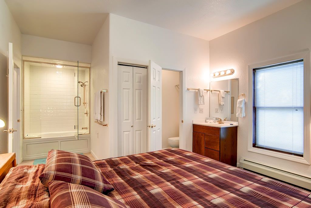 Photo of Bedroom in Warrior's Mark West