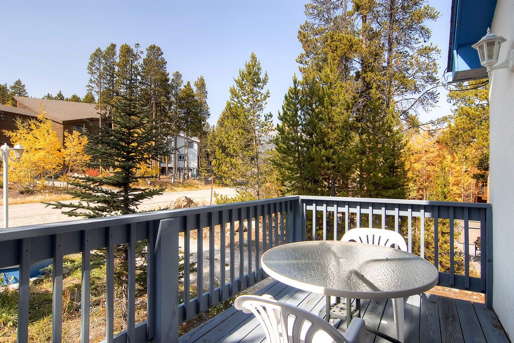 Photo of Patio Balcony in Warrior's Mark West