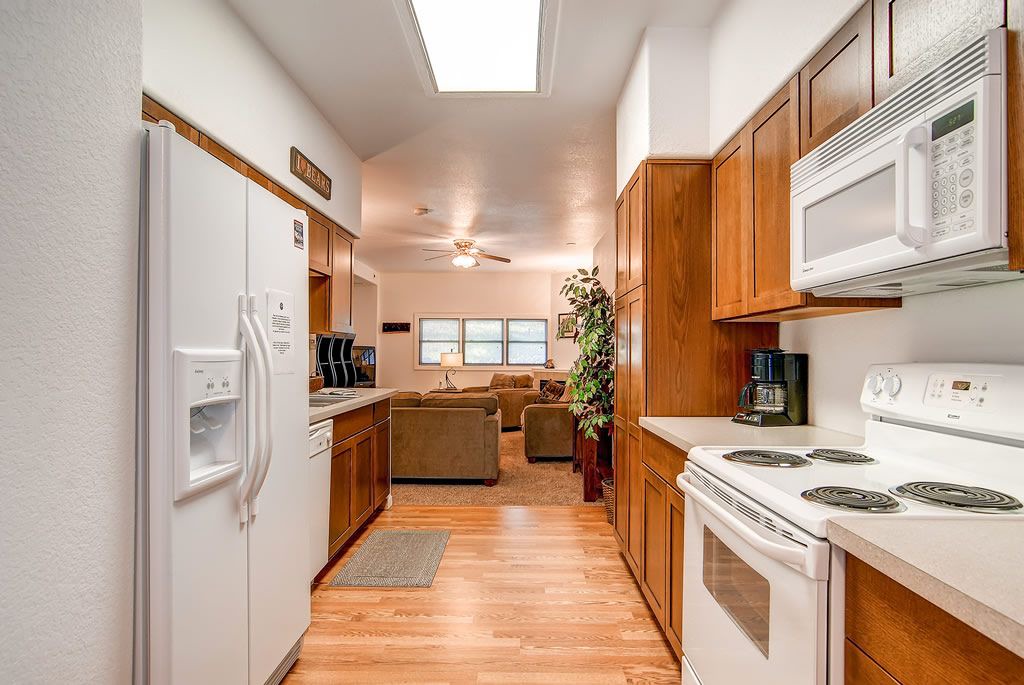 Photo of Kitchen in Warrior's Mark West