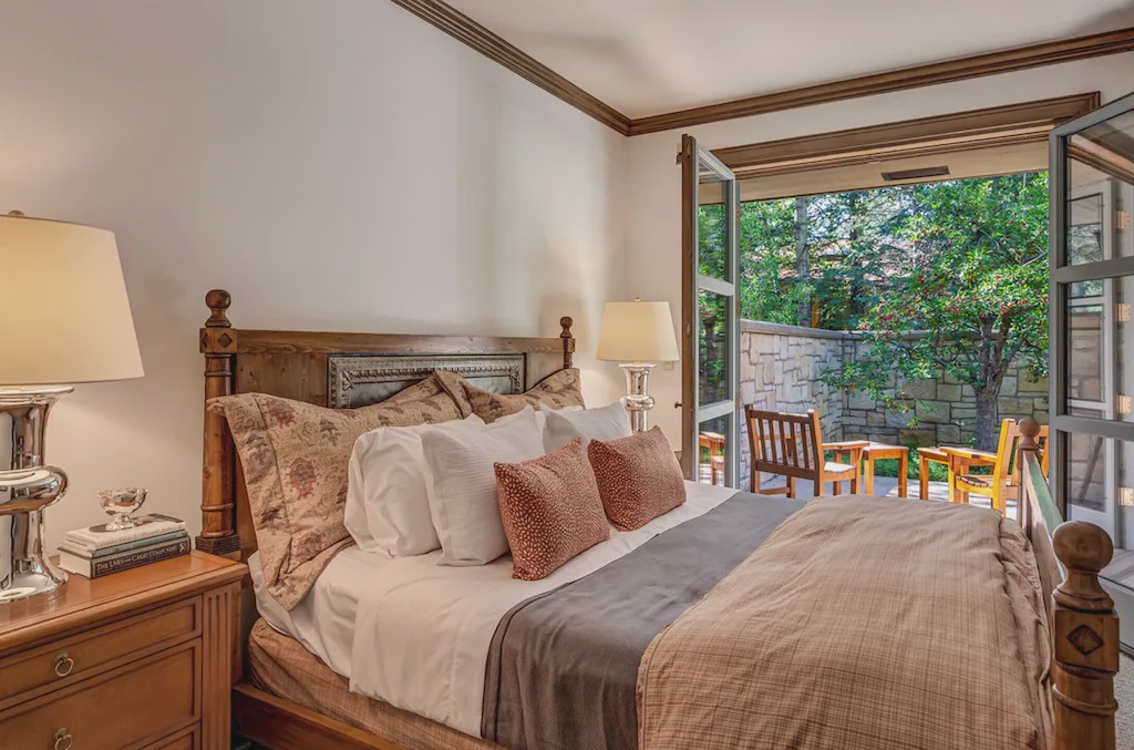 Photo of Bedroom in Red Mountain