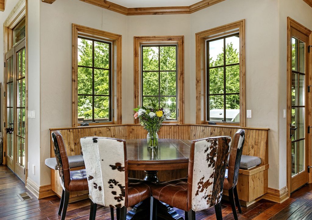 Photo of Livingroom in Highland Meadows